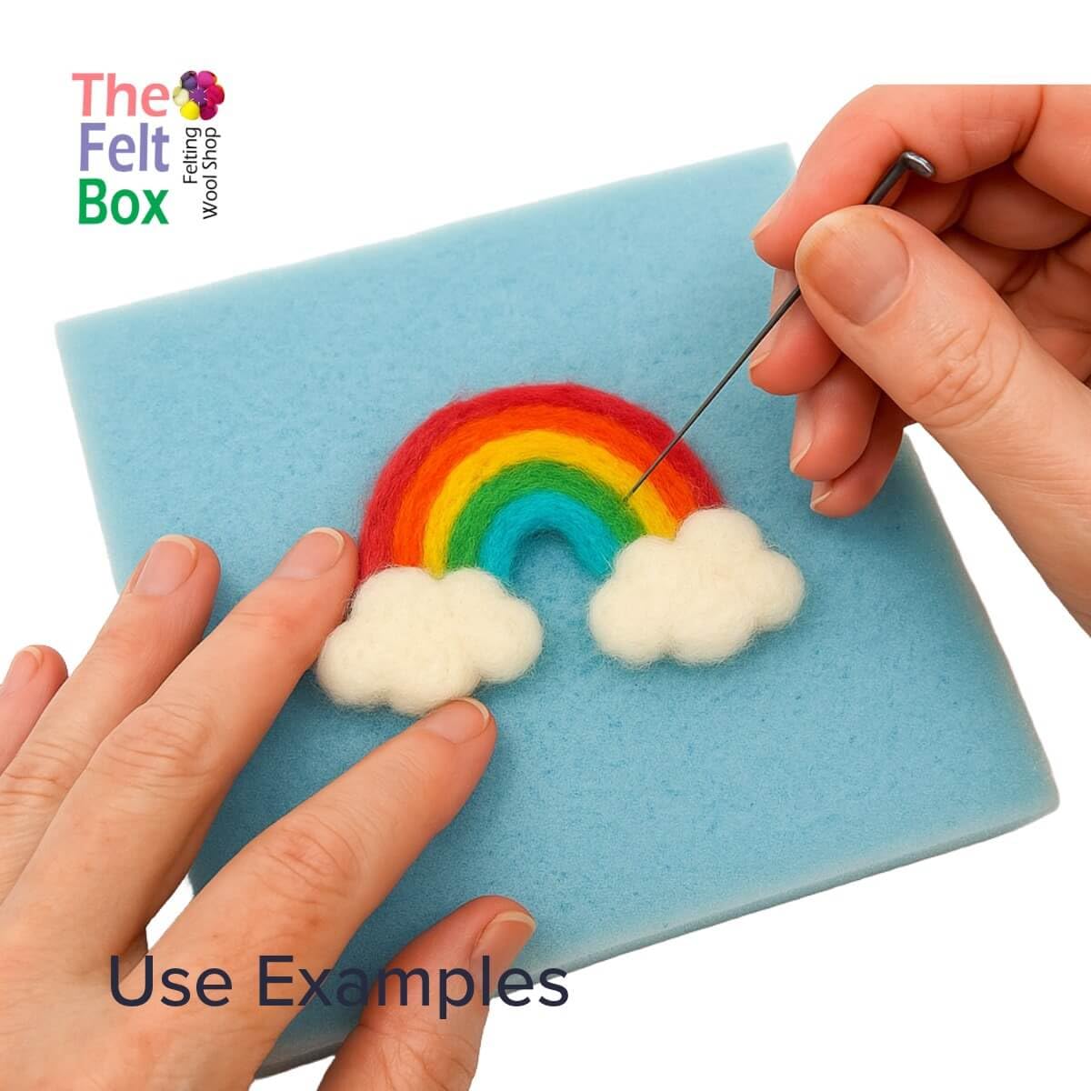 The Felt Box 【Bestes Nadelfilz-Starter-Kit enthalten】 Beste Nadelfilzwolle für Anfänger - kardierte Schläger, Filznadeln, Schaumstoffmatte mit hoher Dichte (10 Farben, 100 g insgesamt)