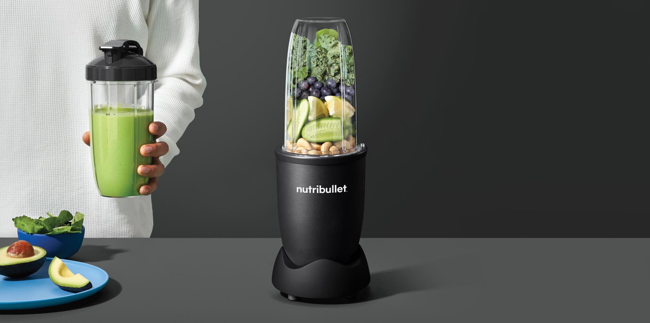 nutribullet Pro 900, blender elektryczny, rozdrabniacz, blender do smoothie, blender wielofunkcyjny, moc 900 W, 2 zlewka 900 ml, Matowa czerń, NB910MAB
