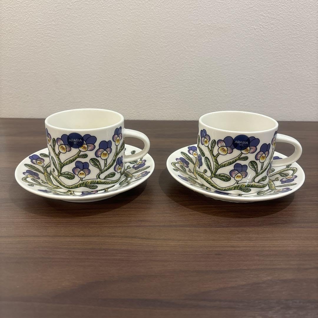 Amazon.co.jp: アラビア ケトオルヴォッキマグカップ ソーサー付き 2客  