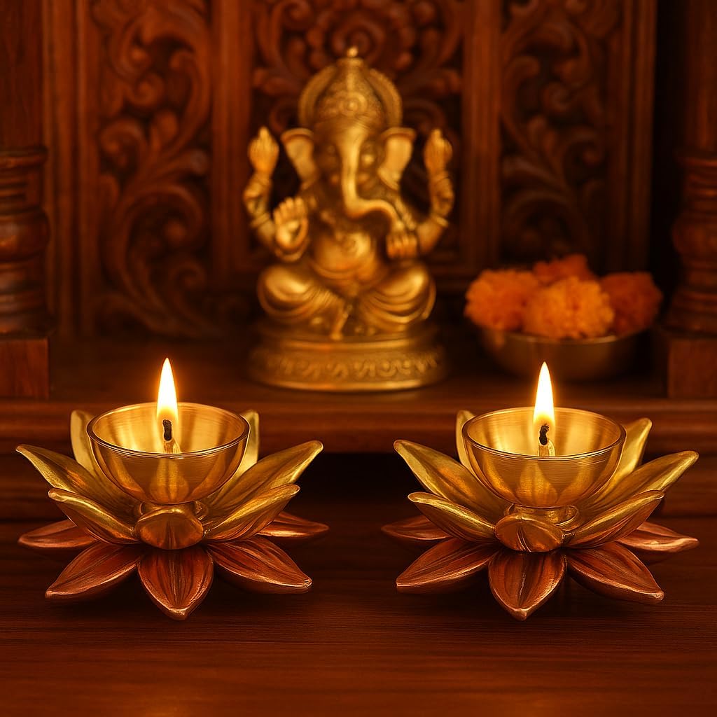 athizay Brass Diyas Pack of 2 for Pooja Virgin Brass Indian Diya Set Oil lamp Sets for Gifting Home Decor Lotus Vilakku (Kamaldeep Set)