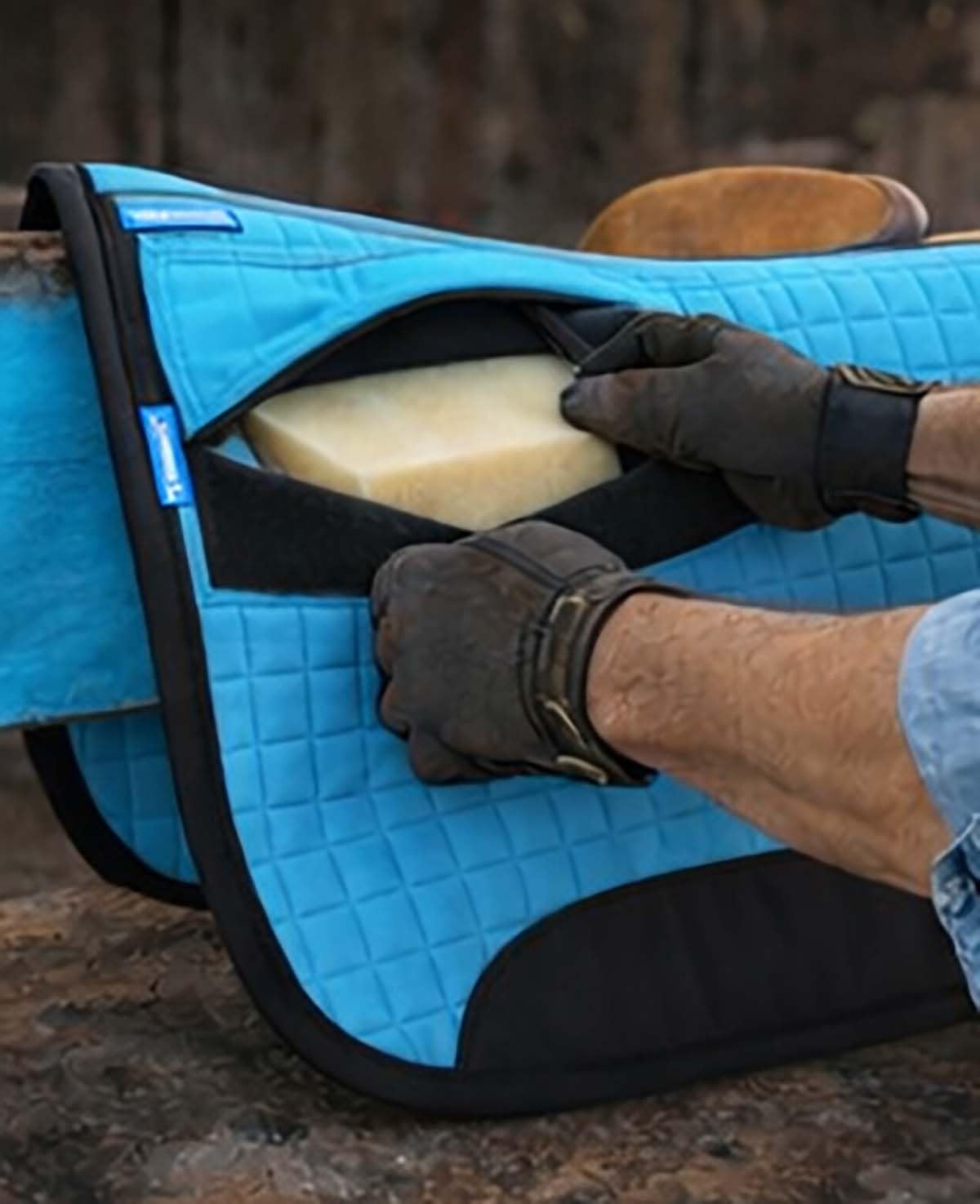 CHALLENGER - Sottosella per cavallo, 66 x 40,6 cm, imbottitura in neoprene, trapuntata con inserti in schiuma rimovibili 39TS12TR