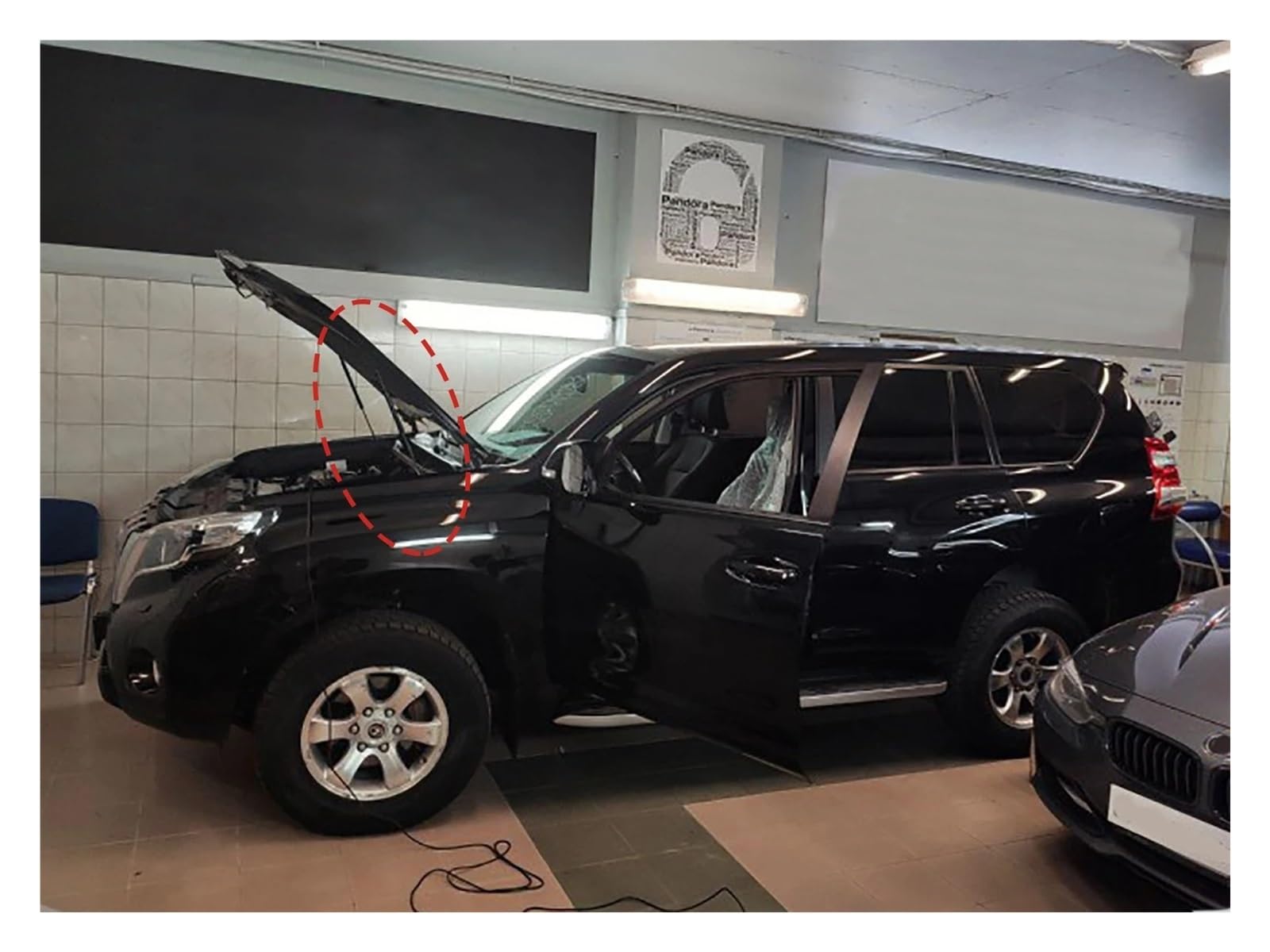 Vérins À Gaz Capot pour Toyota pour Land pour Cruiser pour Prado 120 J120 2002 2003 2004 2005 2006 2007 2008 2009 Vérins À Gaz De Capot Avant 5345069055 Ressorts À Gaz Capot Moteur