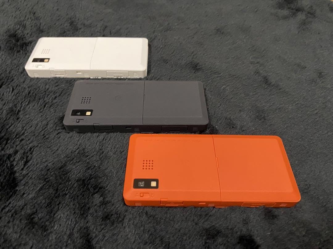 【ガラケー】au MEDIA SKIN 3台セット　W31S cdmaOne ガラケー】au MEDIA SKIN 3台セット W31S cdmaOne - メルカリ