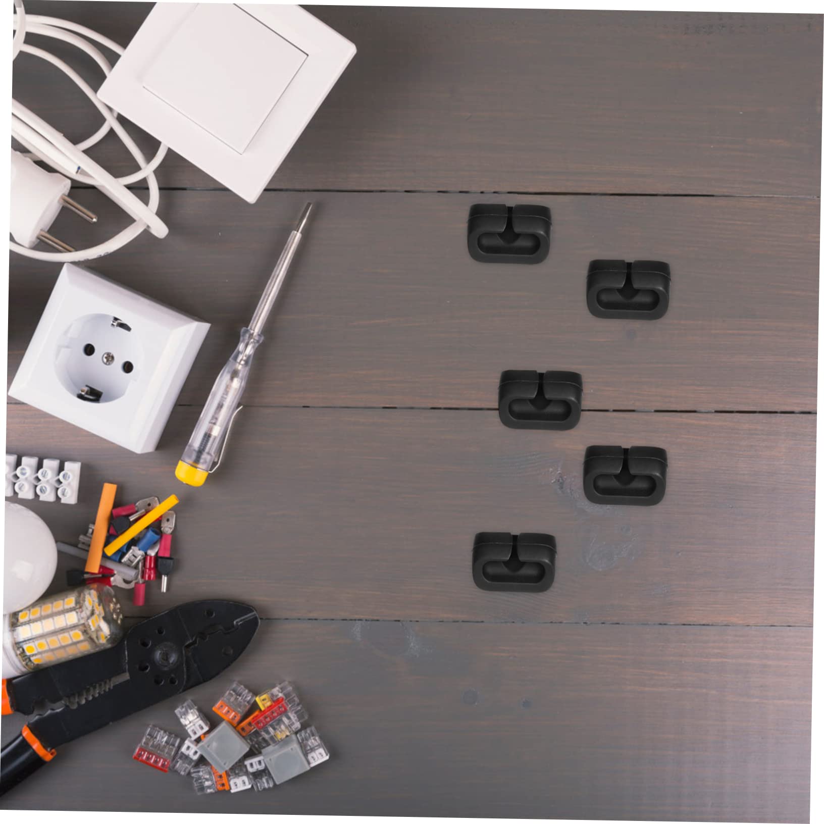 Gadpiparty 60stücke Kabelhalter Selbstklebende Kabelclips Zur Kabelorganisation Für Tisch Büro Und Zuhause Aus Hochwertigem Für Lade Und Datenkabel