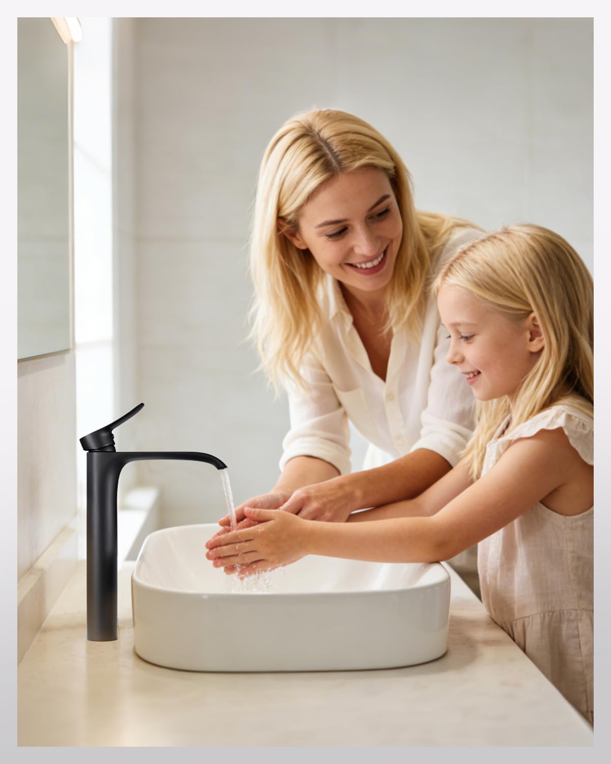 Miscelatore per lavabo da bagno nero opaco alto con cascata singola, rubinetto lavabo monocomando da appoggio, miscelatore in ottone