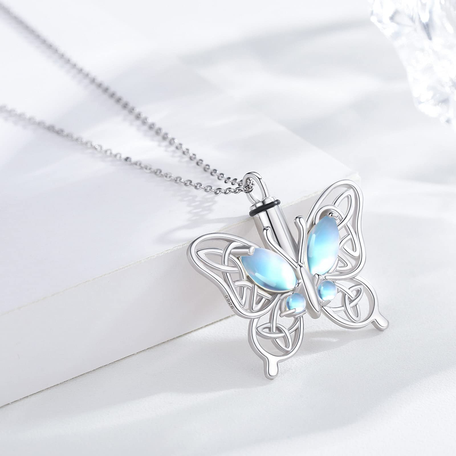 CHENGHONG Collana con urna a farfalla per ceneri da donna in argento Sterling 925 con nodo celtico irlandese collana gioielli per cremazione per ceneri per ricordo umano gioielli commemorativi regali
