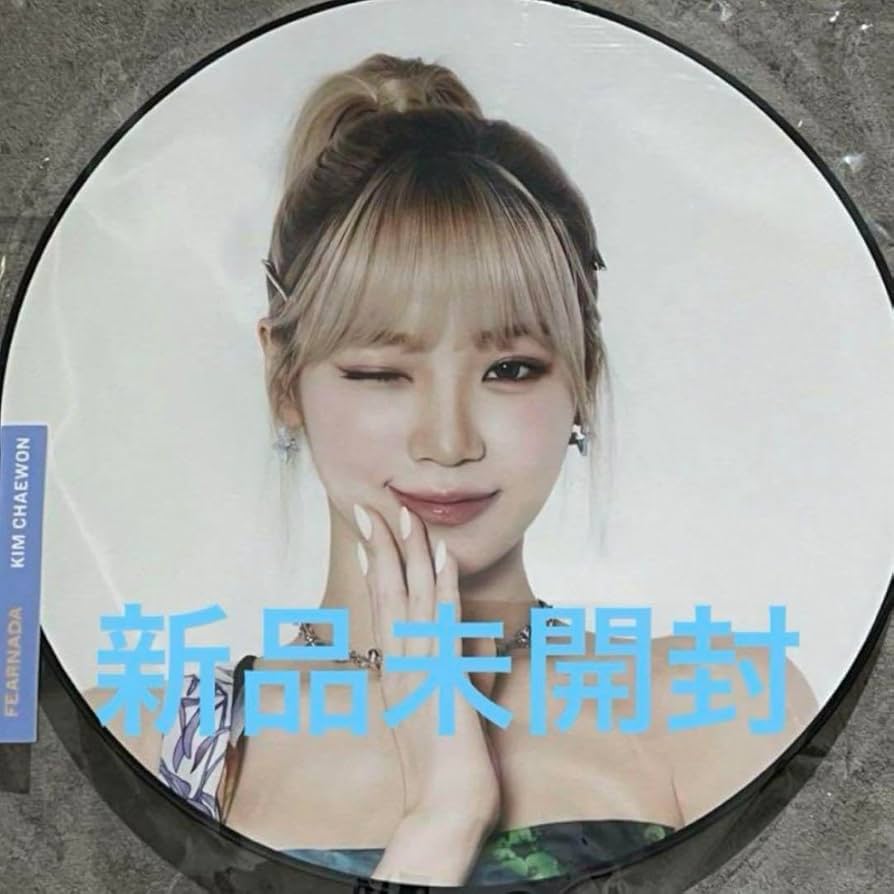 lesserafimキム・チェウォン 缶バッジ キムアチ まとめ売り うちわ