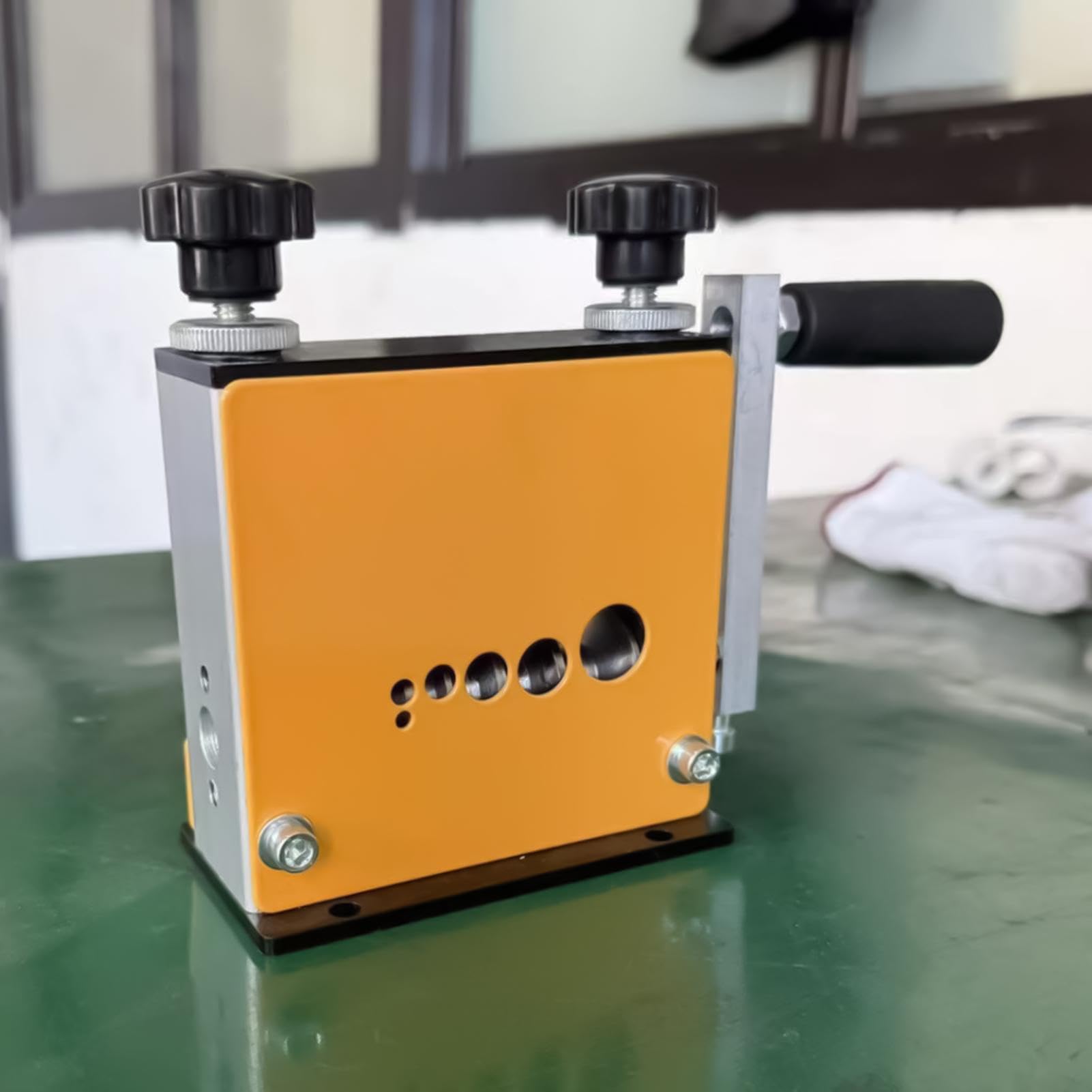Spelafili Elettrico Attrezzo A Trapano E Manovella Manuale