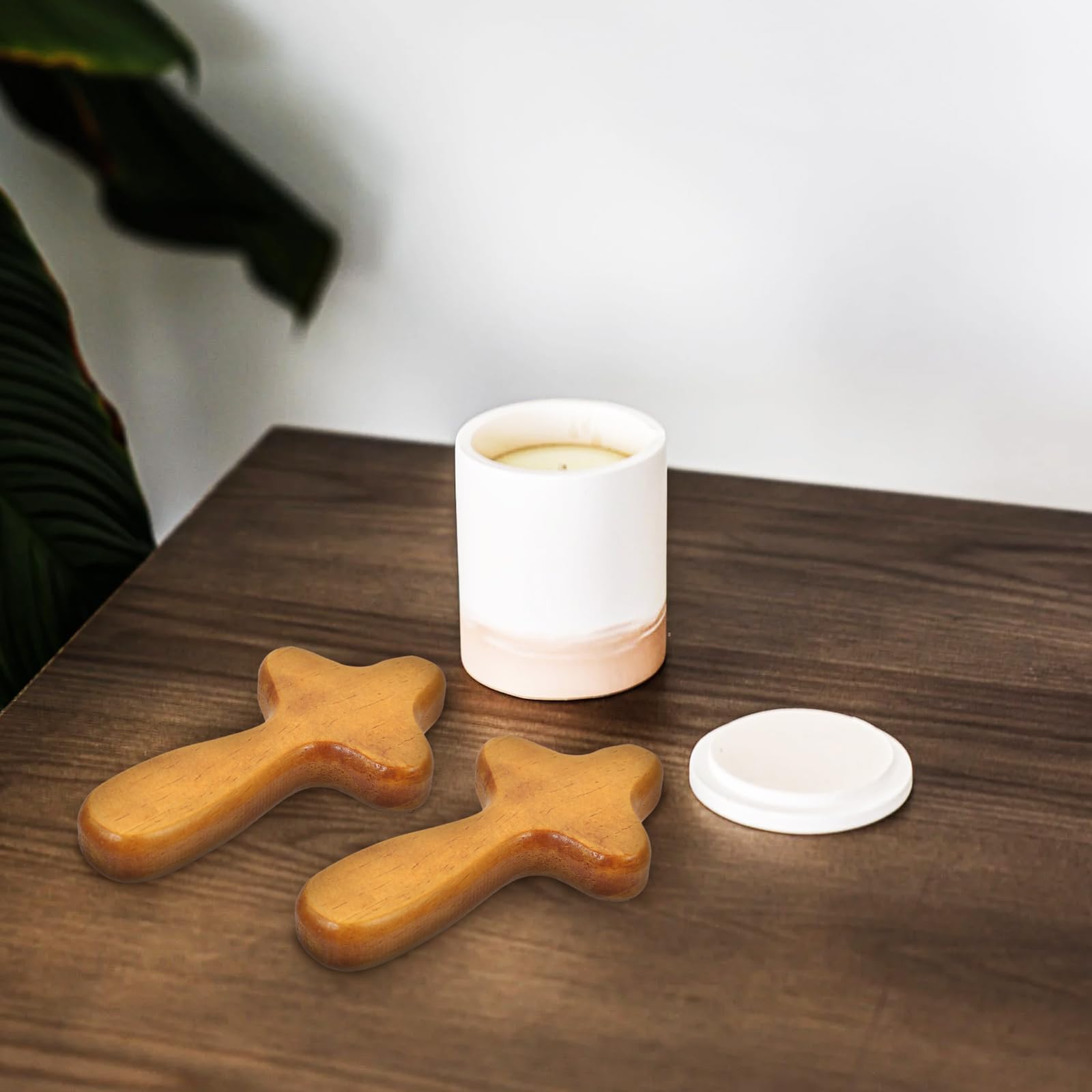 PRETYZOOM Wooden Cross Decor 6Pcs Handheld Palm Crosses Olive Wood Catholic Crafts for Desktop and Wall Hanging Religious Ornament - Image 3