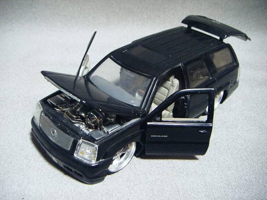 2002キャデラック エスカレード 1/24 JADA DUBSHOP 2002 CADILLAC ESCALADE EXT COPPER 1:24 DIECAST