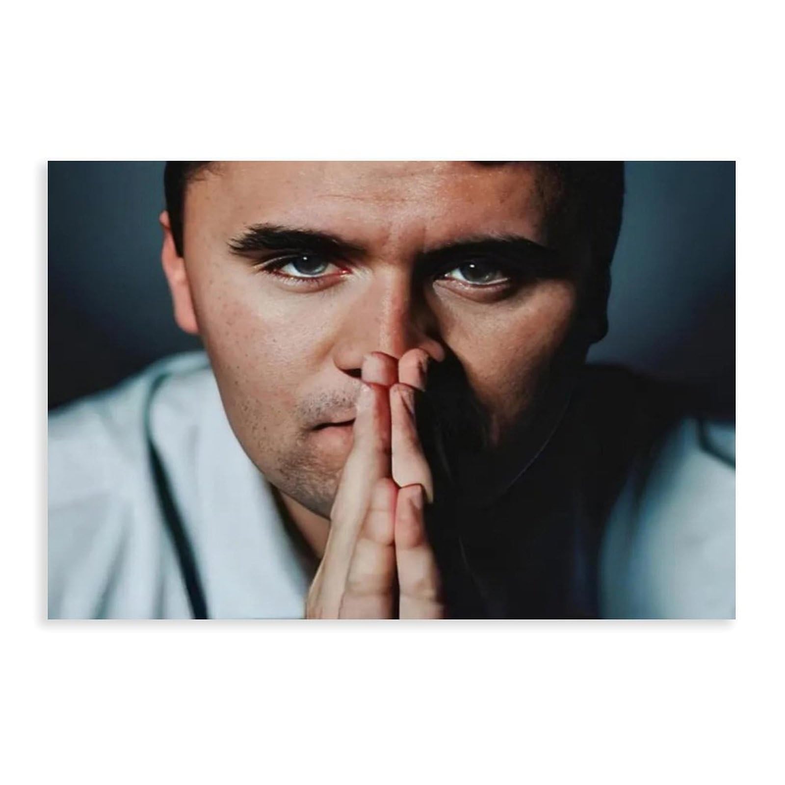 Charlie Kirk Leinwanddruck 30x45 Cm - Personalisierbar