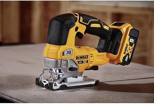 Miniatura 7 de Dewalt DCS334BR 20V MAX XR Sierra de calar inalámbrica de iones de litio sin escobillas (solo herramienta) (renovada)