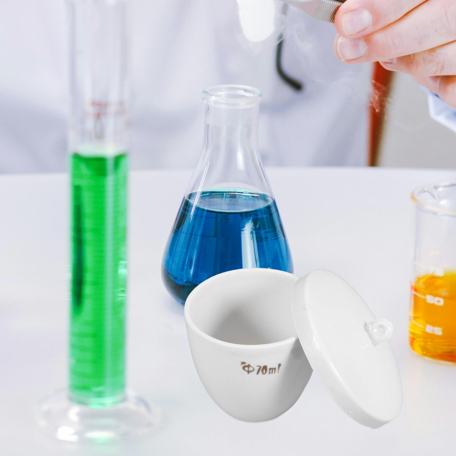 SECFOU Crogiolo Resistente alle Alte Temperature in Porcellana 70ml con Coperchio e Manico in Ceramica da Laboratorio per Uso Scientifico e Chimico