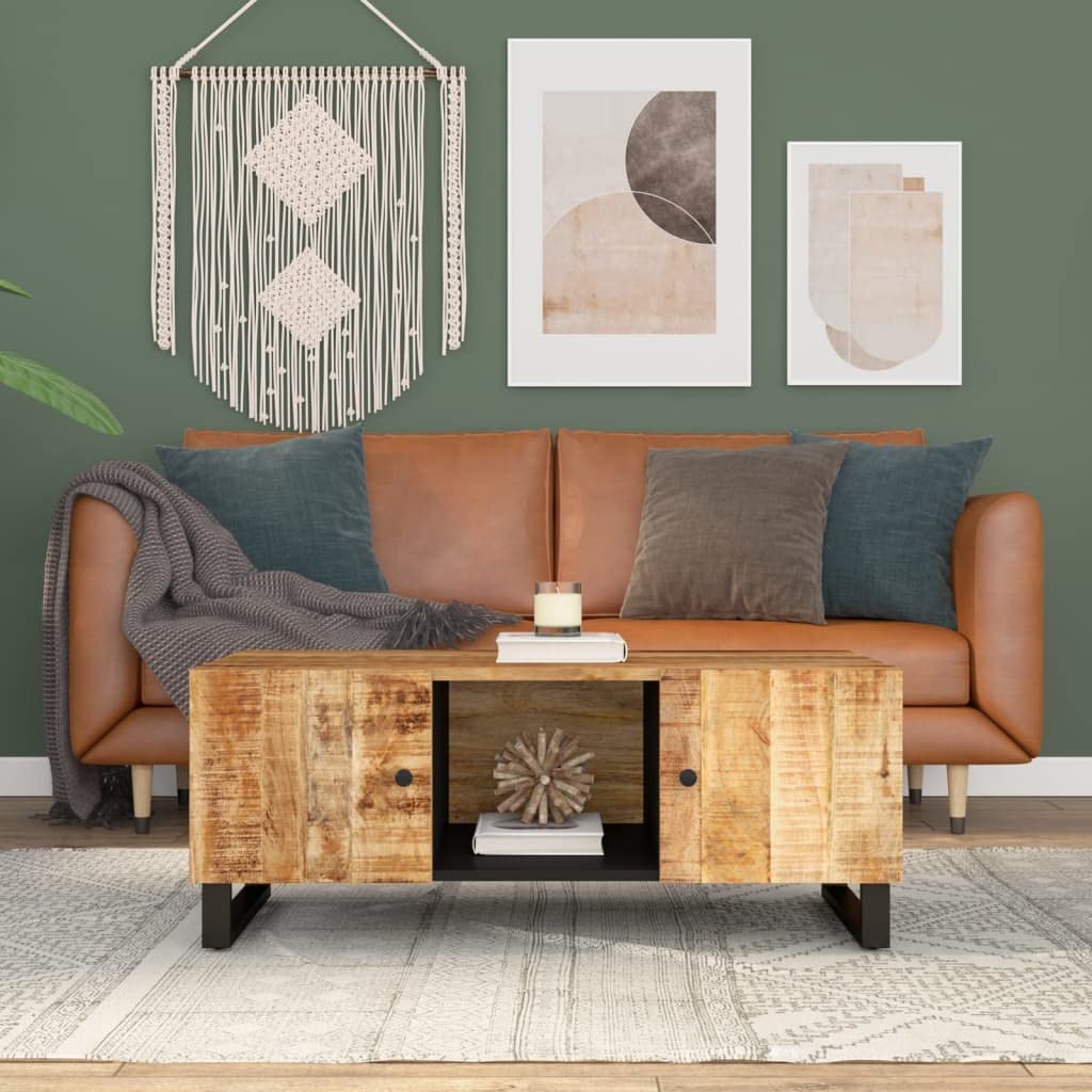 Table basse en manguier massif et métal au design industriel intemporel