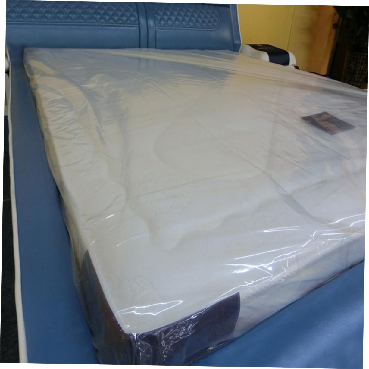 Levemolo Transparent Plastic Film Mattress Cover Heavy Duty Mattress Bag Storage and Moving Fits Standard Extra- Pillow-top Variations Protects Against Stains and Dust