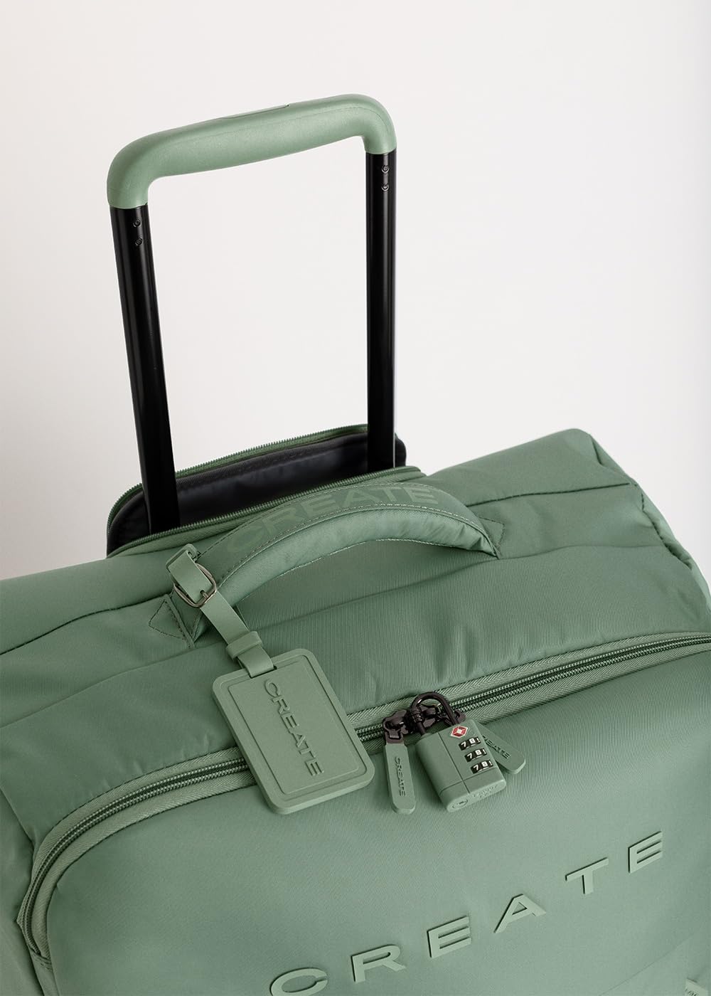 CREATE / Luggage Studio Soft/Maleta Blanda de poliéster Verde Sage / 39x20.5x56cm / Candado TSA, 4 Ruedas Dobles, Organizador, Mango telescópico, Tejido Impermeable, Etiqueta identificativa