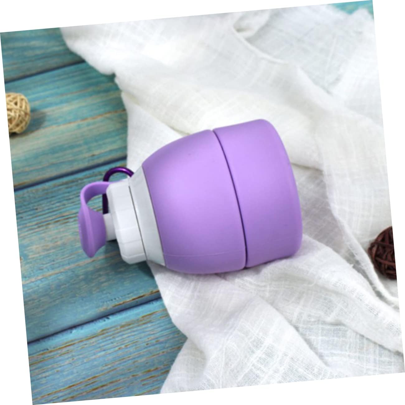 580ML Foldable Silicone Travel Water Bottle Portable Kettle for Hiking and Camping Flexible Water Container Leakproof Design Suitable for Outdoor Activities