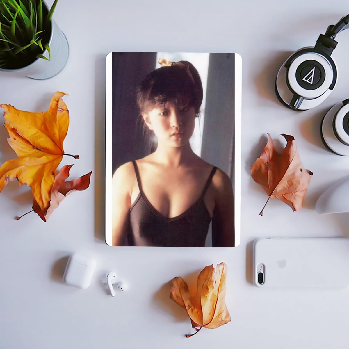 Amazon.co.jp: 中森明菜 クリスタルステッカー PVC 防水シール スーツ