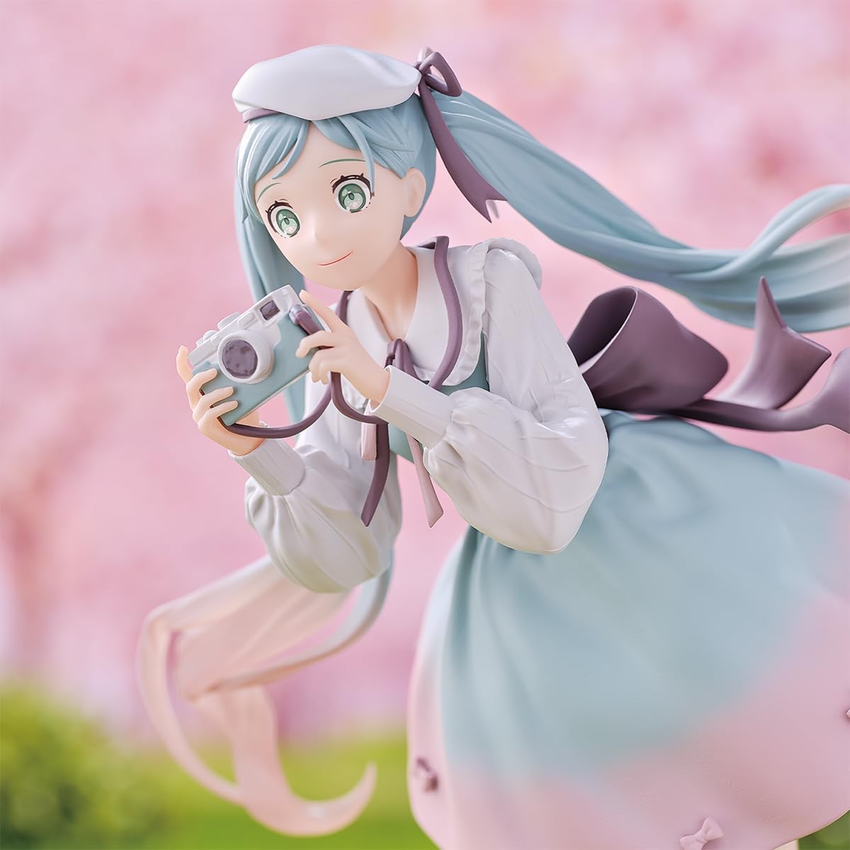 Banpresto - Vocaloid - Hatsune Miku (Holiday Memories - Camera) Figure