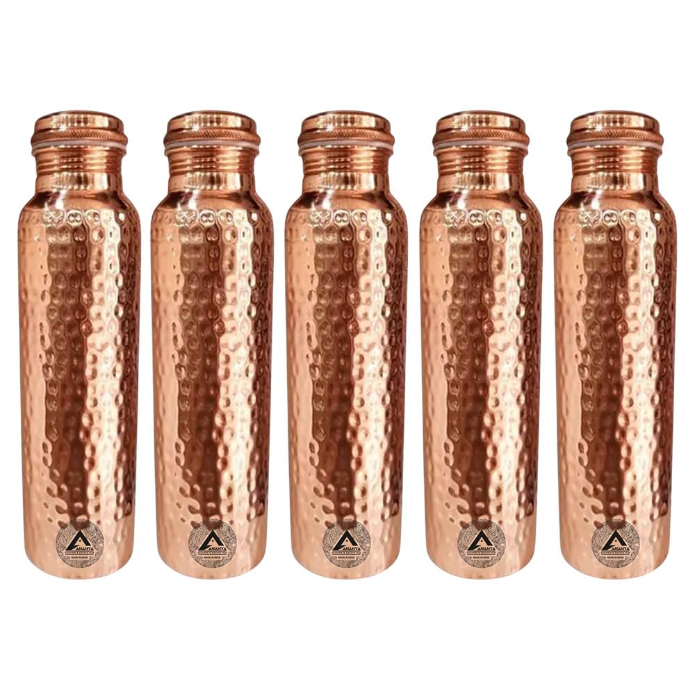 ANANYA FASHION & CRAFTS HUB Stilvolle Kupferwasserflasche, 900 ml – Gehämmerte Textur für besseren Halt – Auslaufsicher Ayurvedisch, unterstützt einen gesunden Lebensstil (5er-Set)