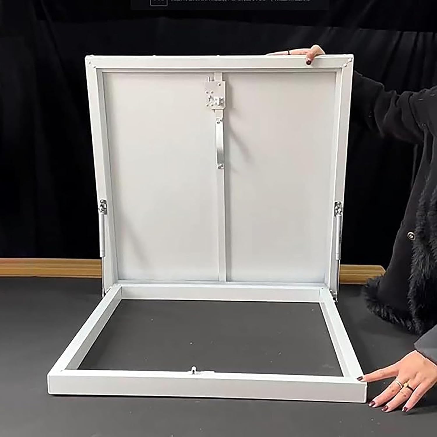 Safety Cover for Metal Roof Windows, Large Access Hatch 70-110 cm ...