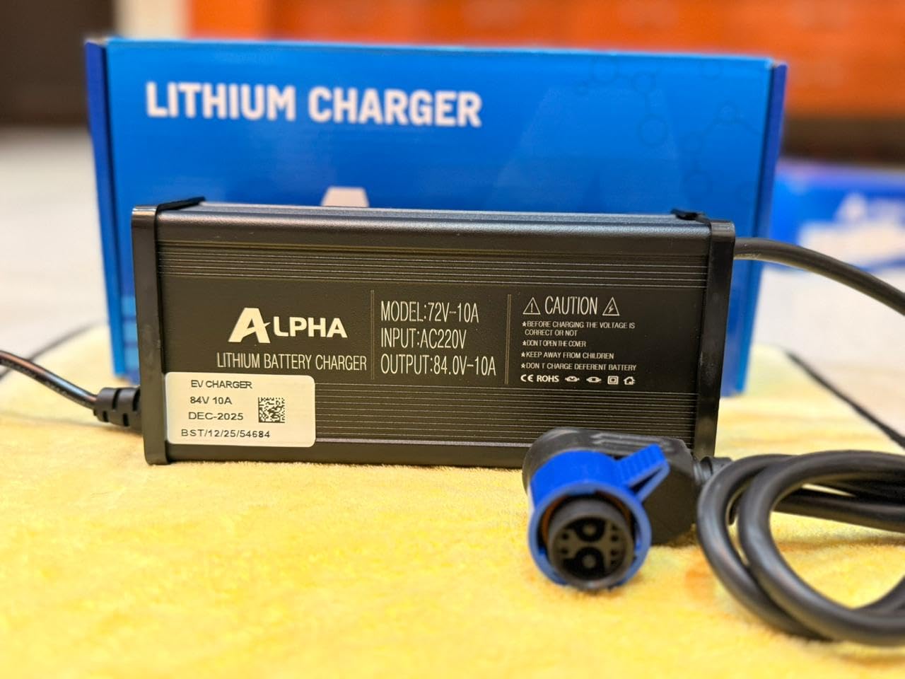 Alpha 72v 10amp Charger with chagori Connector Suitable for Okinawa Paise pro/Plus-image-29