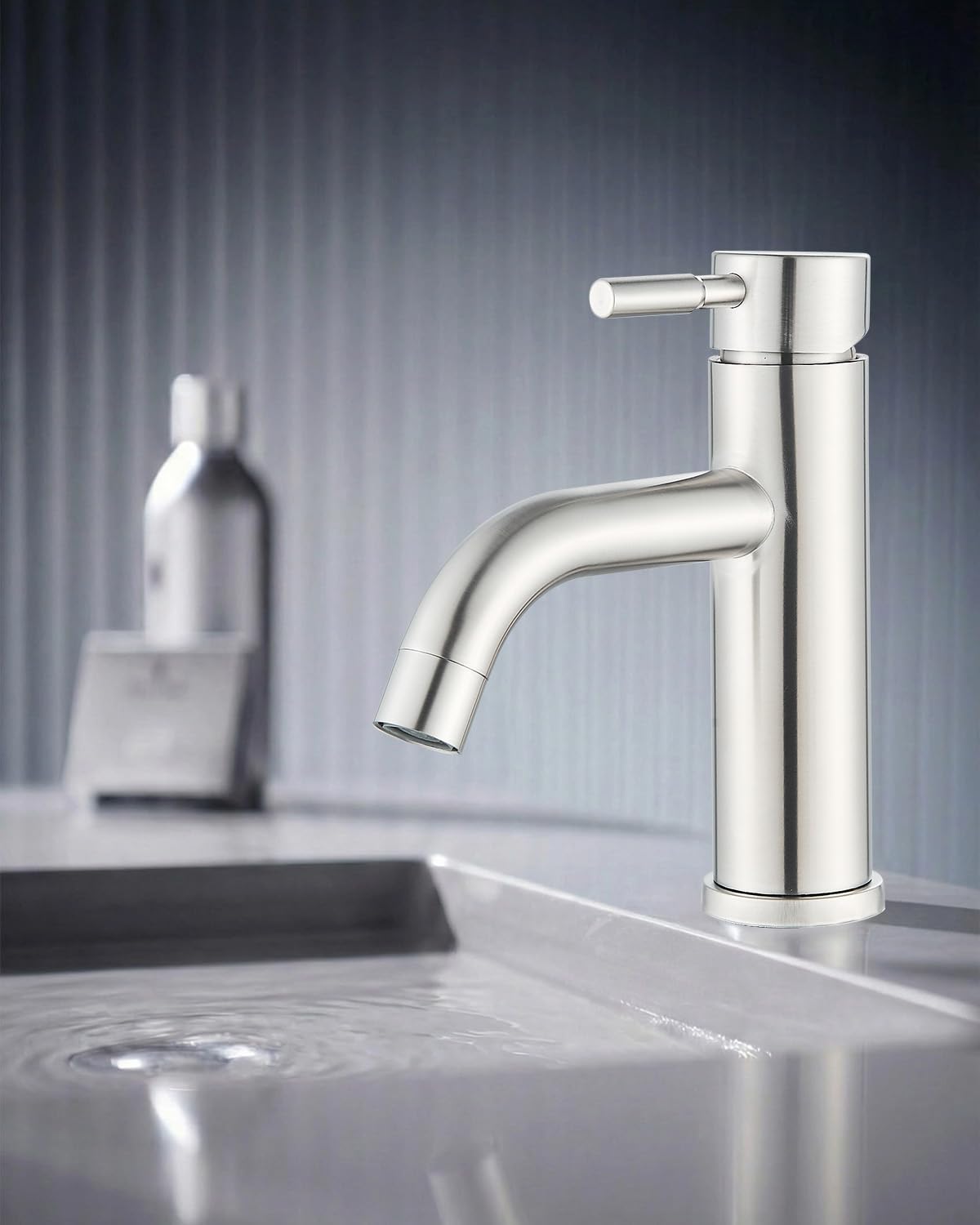 Mitigeur de Lavabo, Mitigeur Lavabo à Bec Coudé, Robinet de Lavabo Réglable Chaud et Froid, Robinet Salle de Bain Monocommande，Chromé