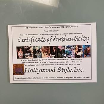 Amazon.co.jp: セール…アンハサウェイ直筆サイン入り超大型写真…Anne