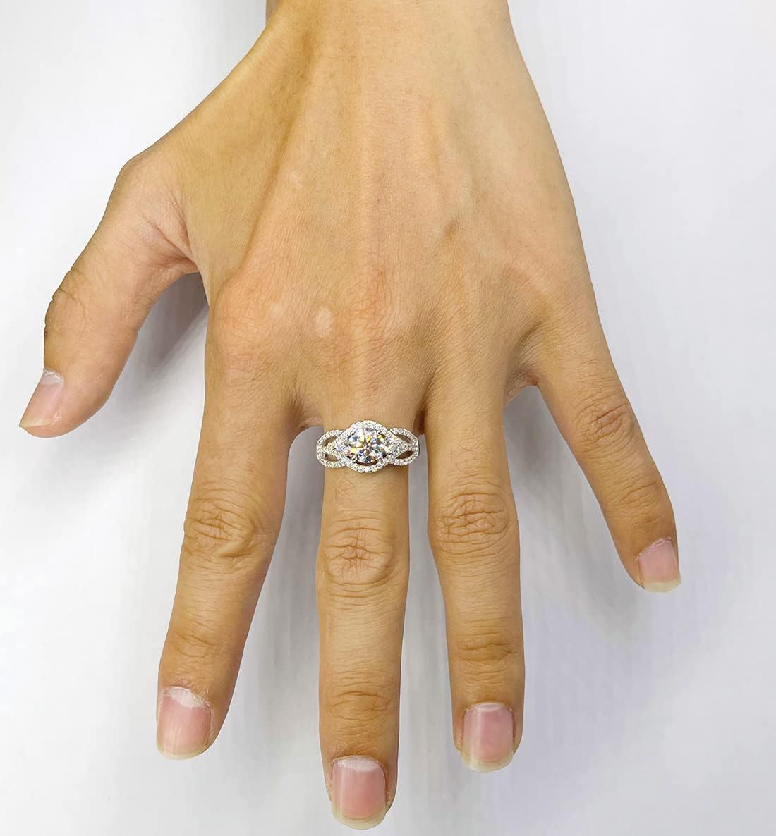 1.37ct 925 Sterling Silver Moissanite Engagement Rings for Women Band Round Cut Twisting Moissanite Rings Promise Wedding Anniversary Rings for Women Diamond Rings (Available in size 6, 7, 8, 9) - Image 5