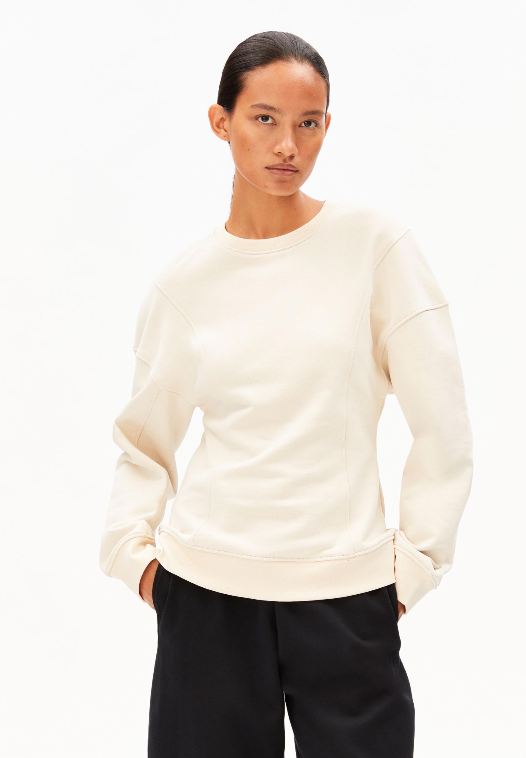 ARMEDANGELS Felpa da donna in misto cotone UN-Wasted Barrel Fitted