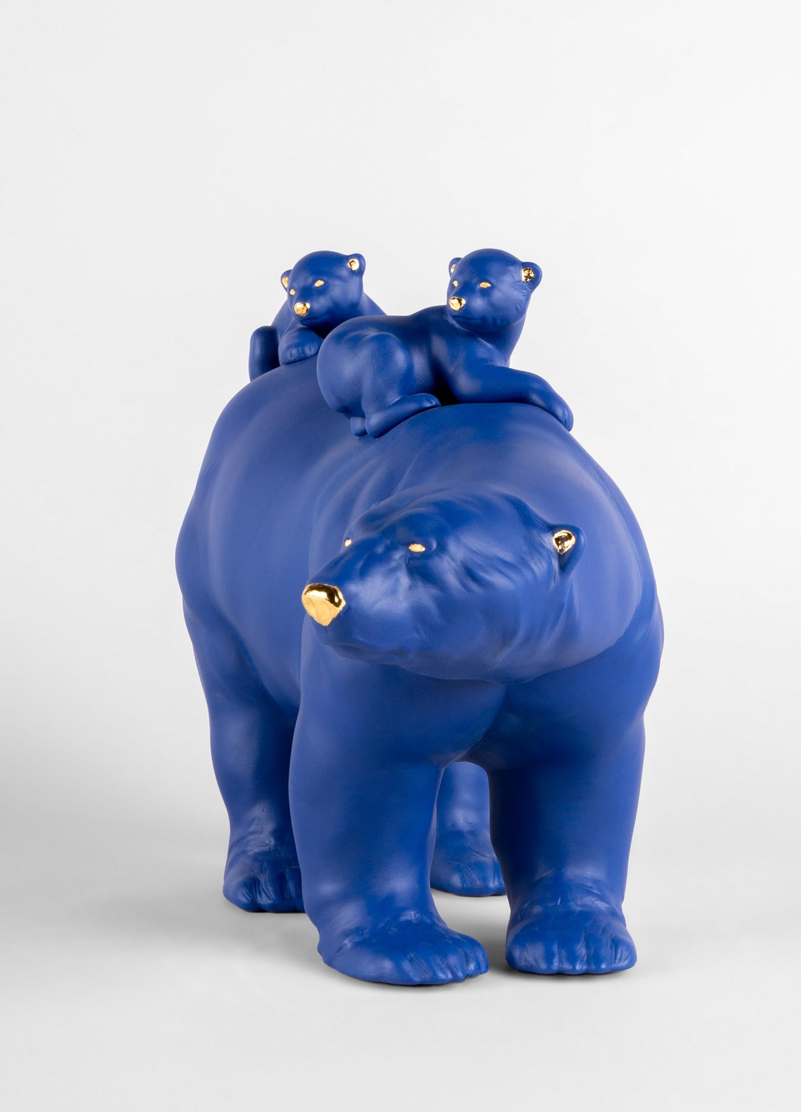 Amazon.co.jp: リヤドロ(LLADRÓ) シロクマ(Bold Blue)01009565