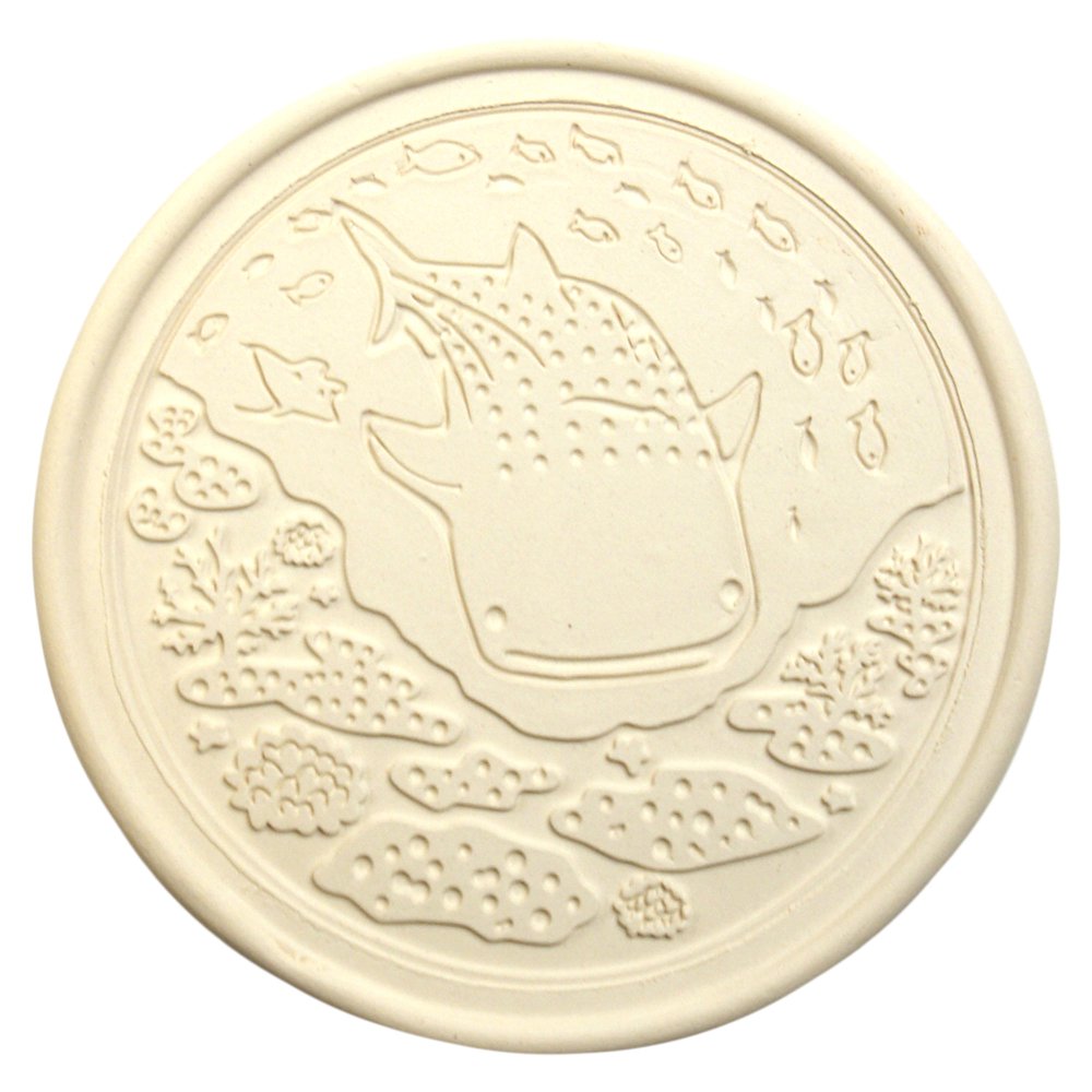 Amazon｜赤瓦コースター 丸型 (ジンベイザメ・白)｜コースター