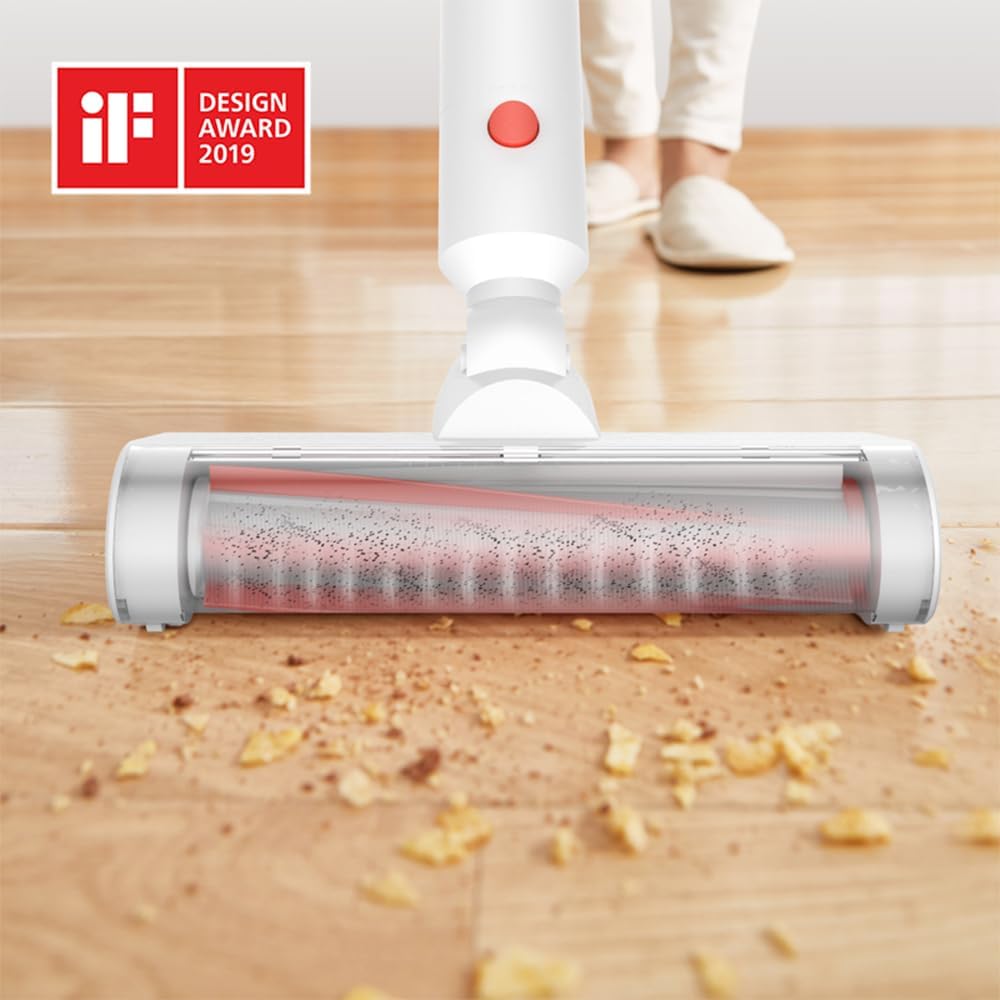 Close-up of Deerma VC20 PLUS floor brush cleaning debris