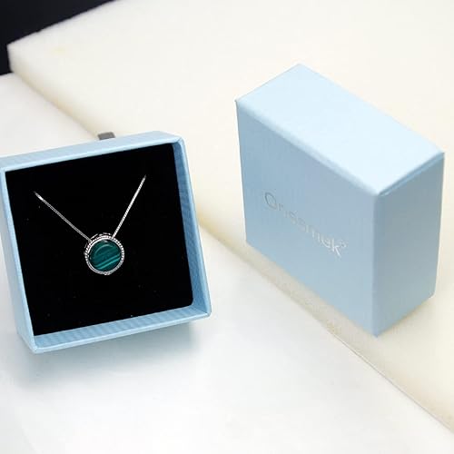 Miniatura 7 de Real Malachite Crystals Stone Necklace - Malachite Healing Crystal Energy Stone Pendant Set-in Luck Pattern on Back, Birthday Gifts Sterling Silver