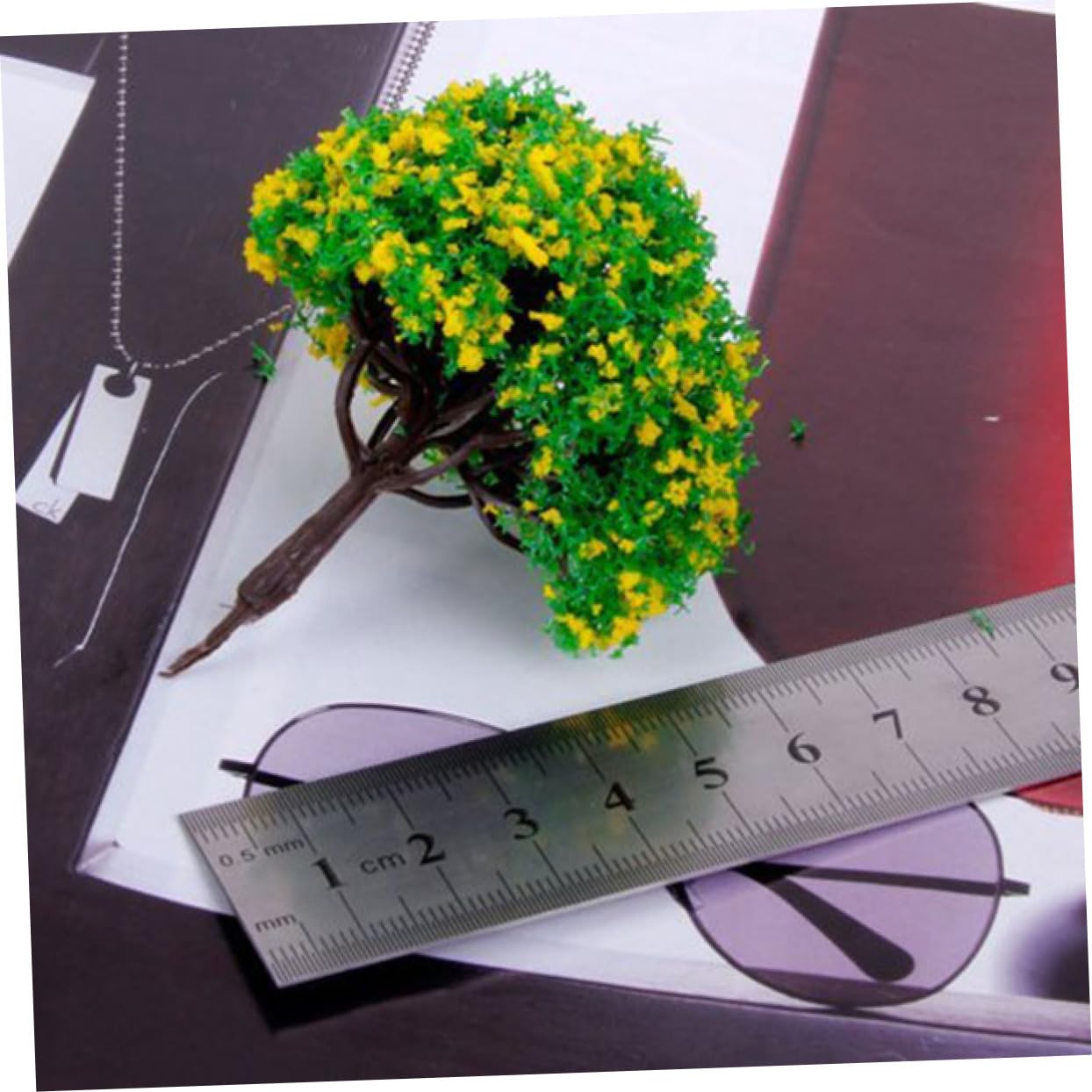 IMIKEYA 60pezzi Con Gialli Per Diorama e Modellismo Decorazione Per e Architettonici