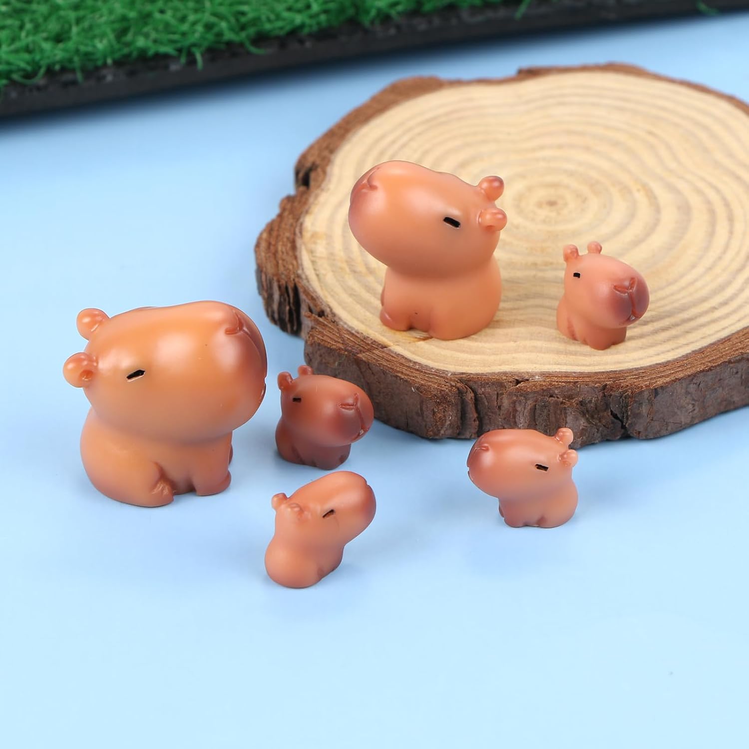 Capybara Family Figurines 6 Pieces Mini Capybara for Crafts Dollhouse Miniature Resin Animals for Fairy Garden Outdoor Decor Cake Toppers Decor