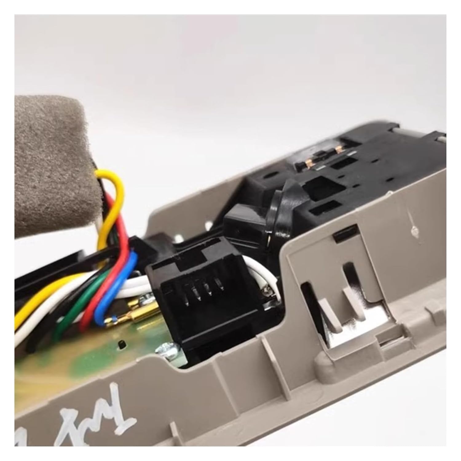 for Axela Gj6R 69 970 Reading Light Accessories Parts Sunroof Switch Roof Lamp Interior Lighting
