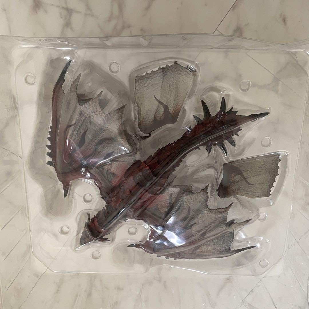 Amazon.co.jp: S.H.MonsterArts リオレウス 『モンハンワールド：アイ  