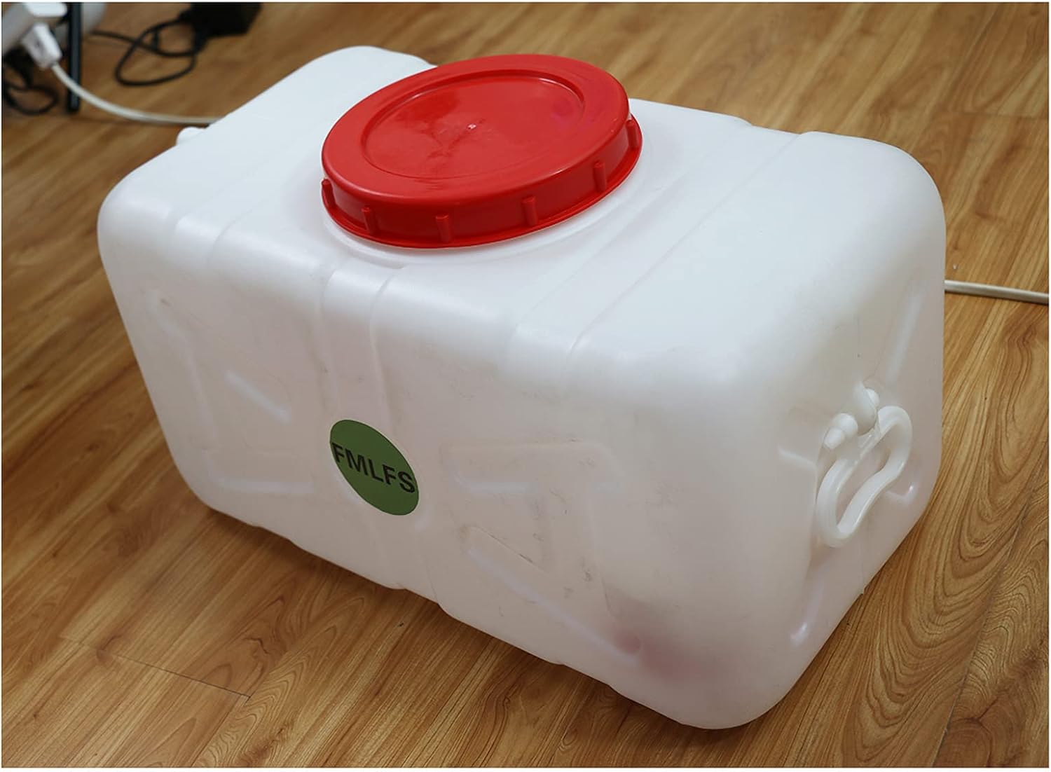 Plastic Water Tank, Portable Water Container with Faucet, Water Storage Jug, Emergency White Horizontal Water Tank for Camping Outdoor Hiking(Color:75L)