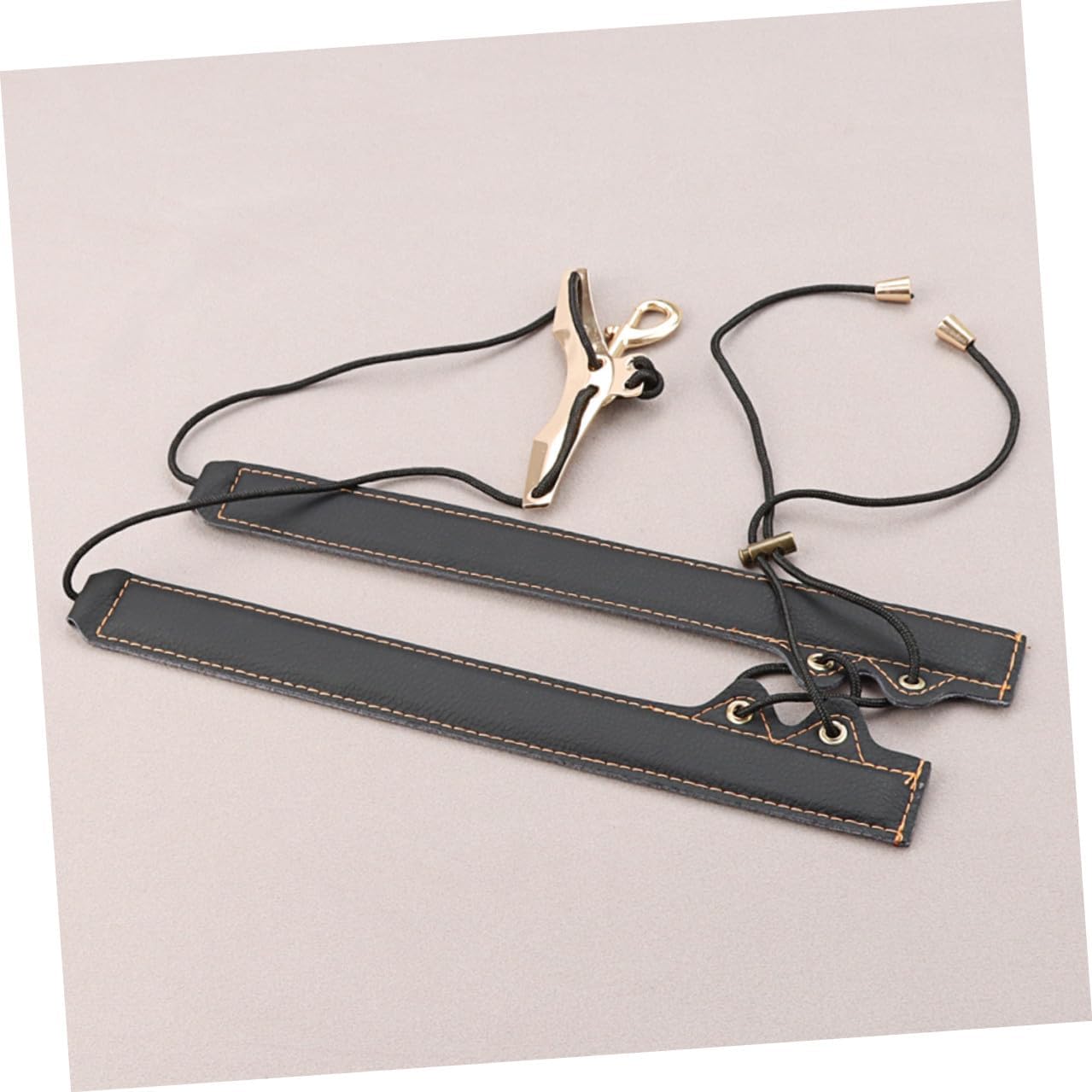 Toyvian Saxophone Adjustable Shoulder Harness Strap Gold Threaded Practical Alto Saxophone Belt for Sax Players Instrument Accessories