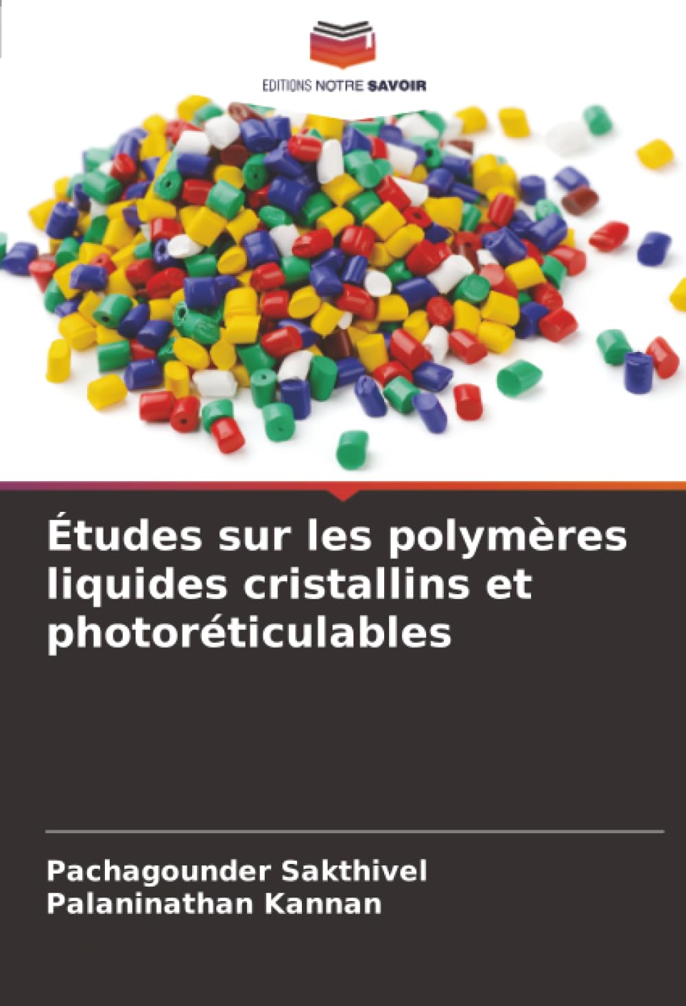Études sur les polymères liquides cristallins et photoréticulables