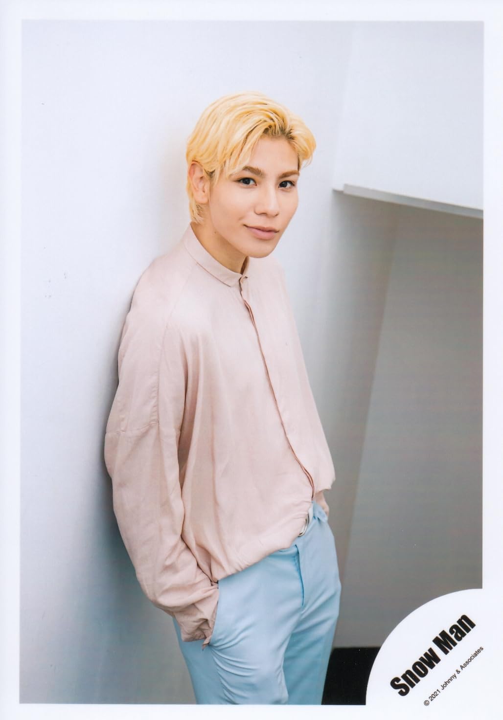 Amazon.co.jp: Snow Man 公式 生 写真（ラウール）SM00995 : おもちゃ