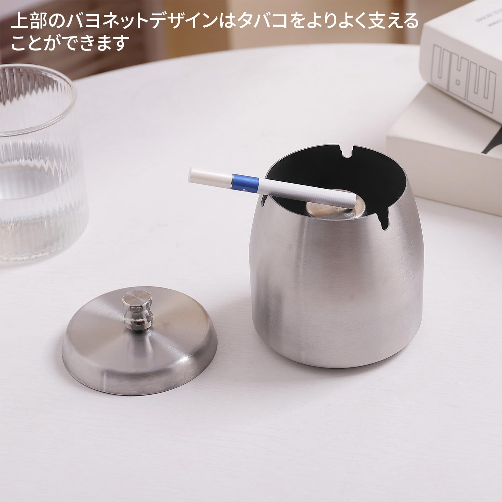VVMONEタバコ用蓋付き灰皿、ステンレススチール製無煙防風灰皿、滑り止めマット付き、屋内と屋外に最適 (シルバー, 12 X 10 X 11cm) - 5
