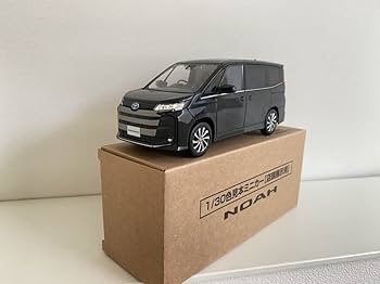 ノア　NOAH ミニカー 1/30スケール 黒 Amazon | ミニカー 1/30 新型 ノア S-Z 90系 カラーサンプル
