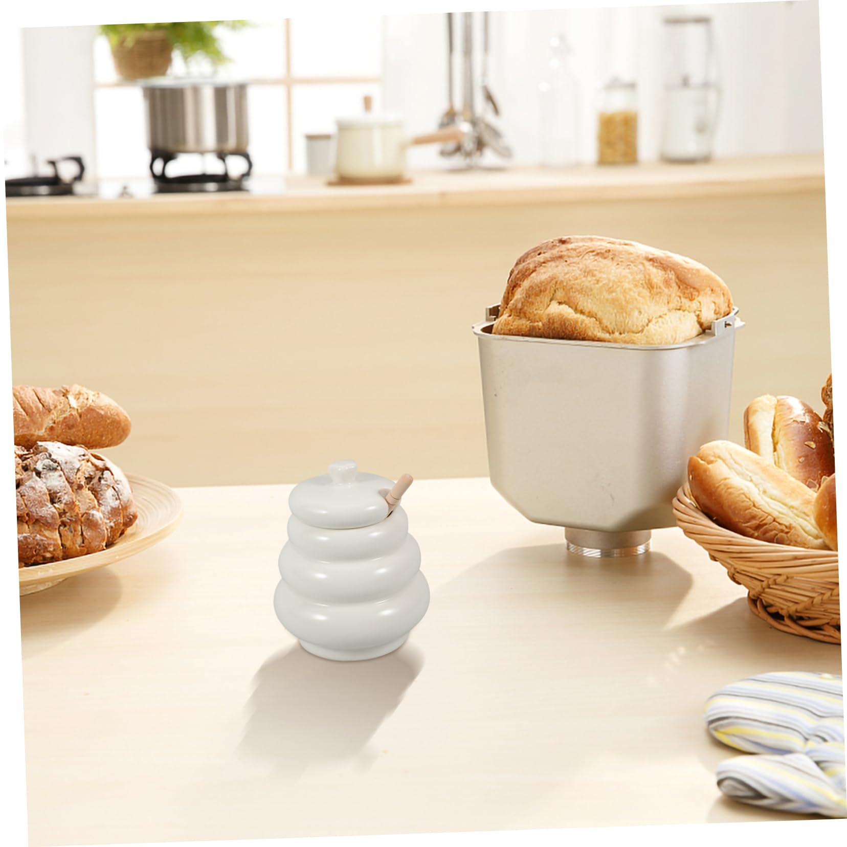 ASAKKURA Honey Jar with Lid Dipper Wood Stirrer Honey Pot for Kitchen or Dining Table