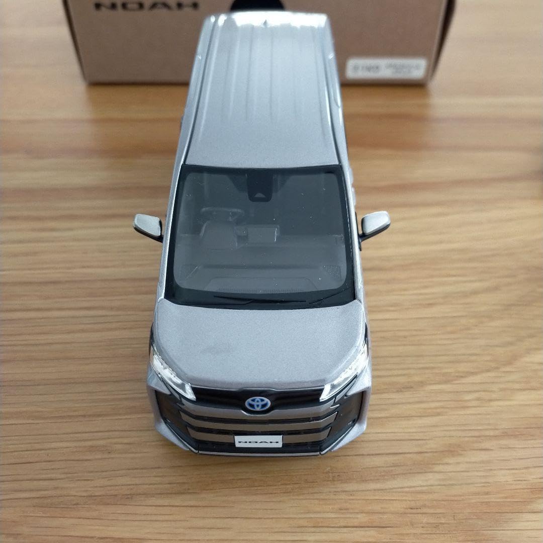 Amazon | 1KO TOYOTA新型ノア ミニカー 1 30 | ミニカー・ダイキャスト