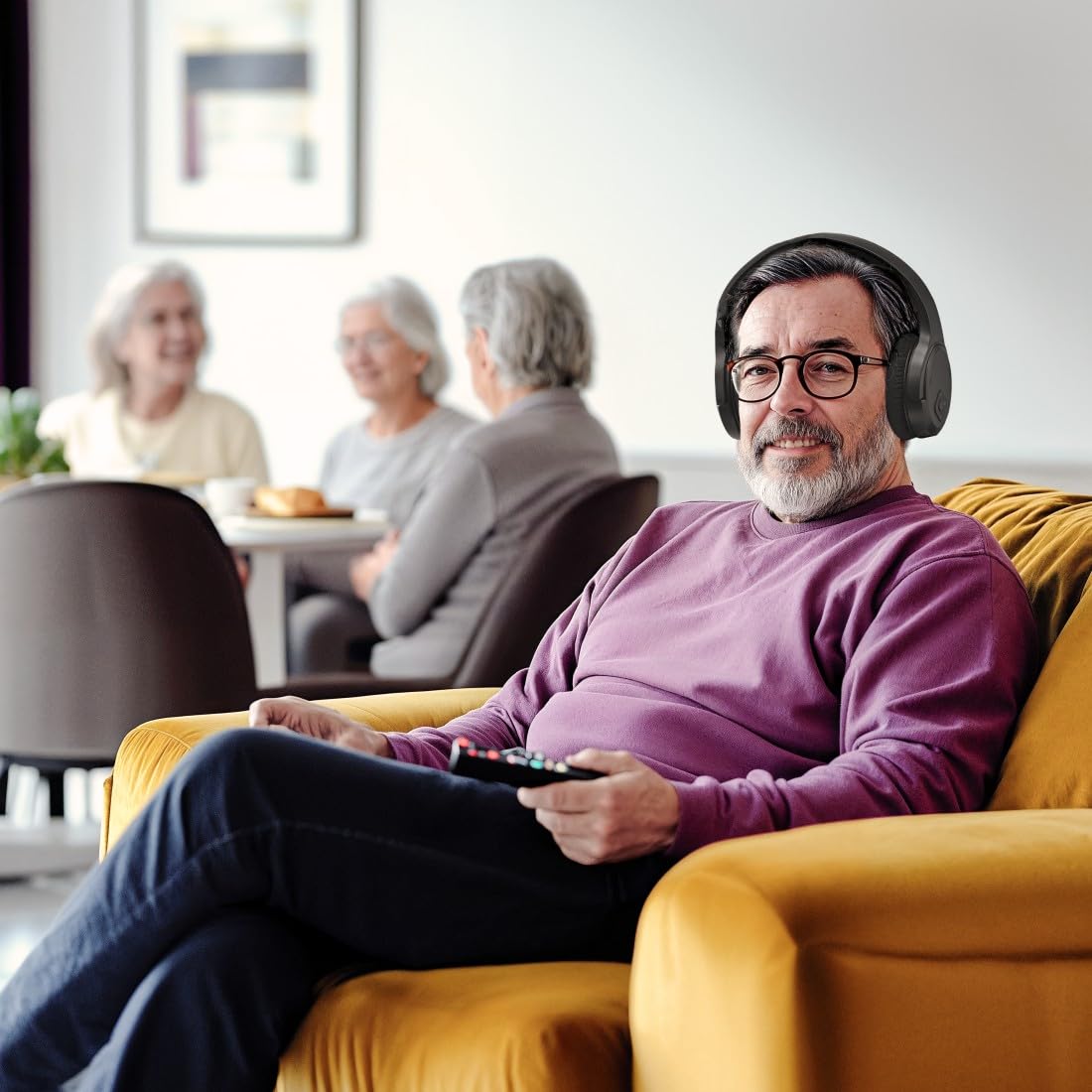 Hama Funkkopfhörer für TV, 2,4 GHz (kabelloser Kopfhörer für fernsehen ohne Audioverzögerung, 16 h Spielzeit, Over-Ear Kopfhörer mit Lautstärkeregler + 3 Modi, für Senioren und Hörgeschädigte) schwarz