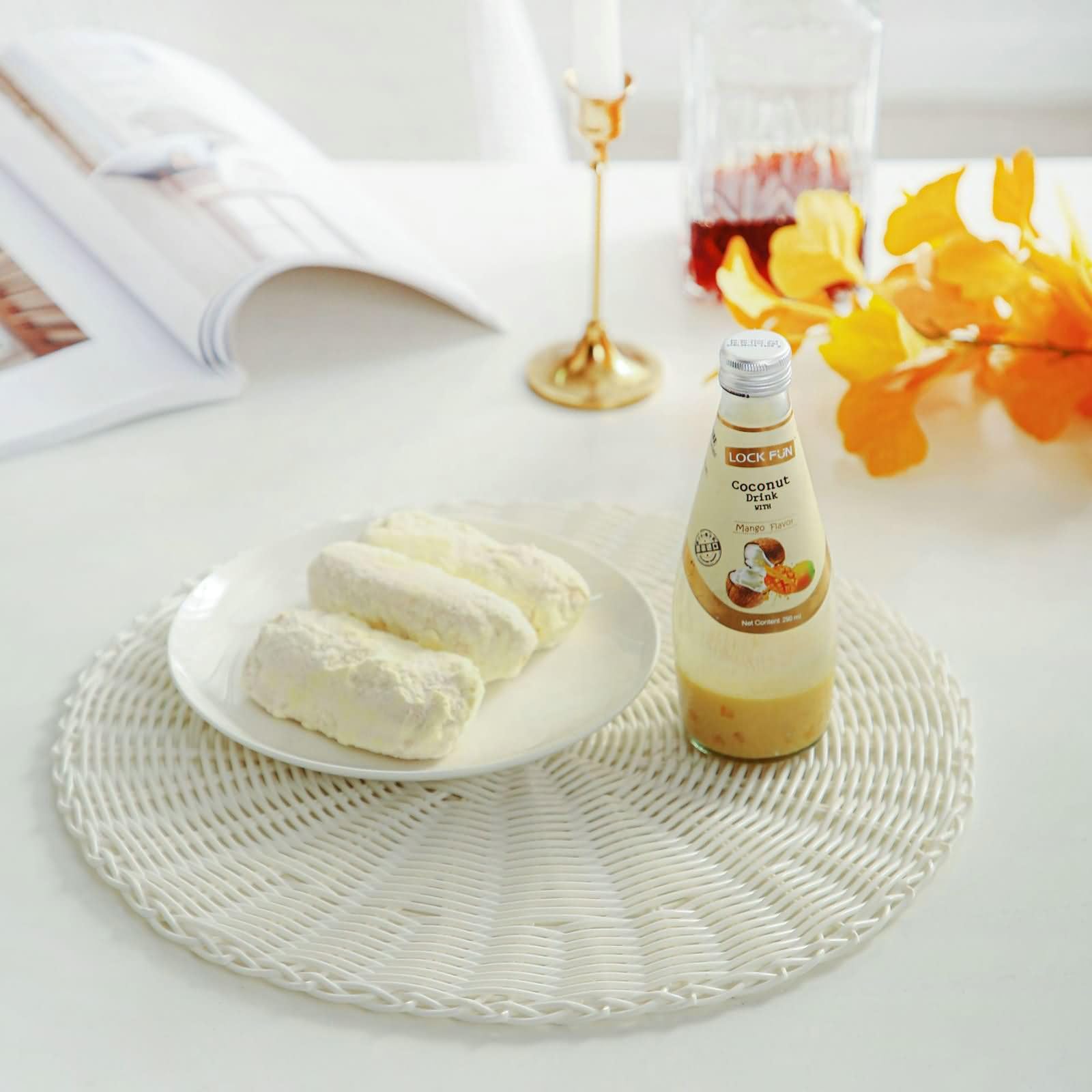 Lot de 8 Napperon Table Salle à Manger, 38 CM Beige Blanc Napperon Table Antidérapant Salle à Manger Lavable Polypropylène, Rond avec Tissé