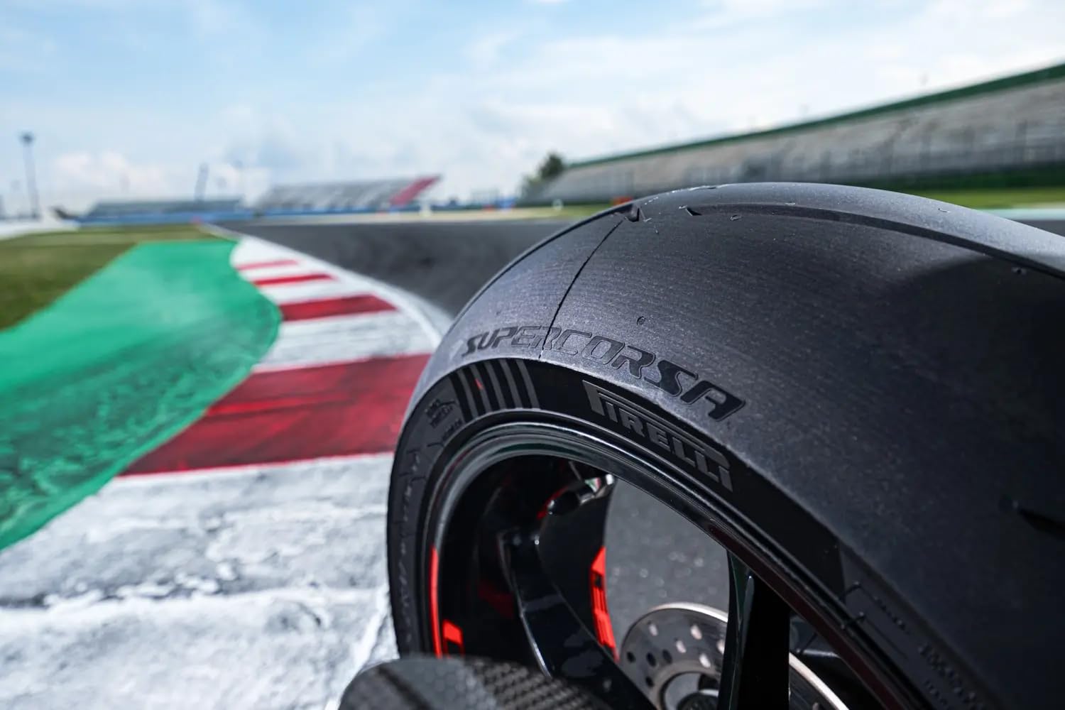 5762166900 - Cubierta neumatico hypersport Diablo supercorsa SP v2 120/70 ZR 17 m/c 58w TL