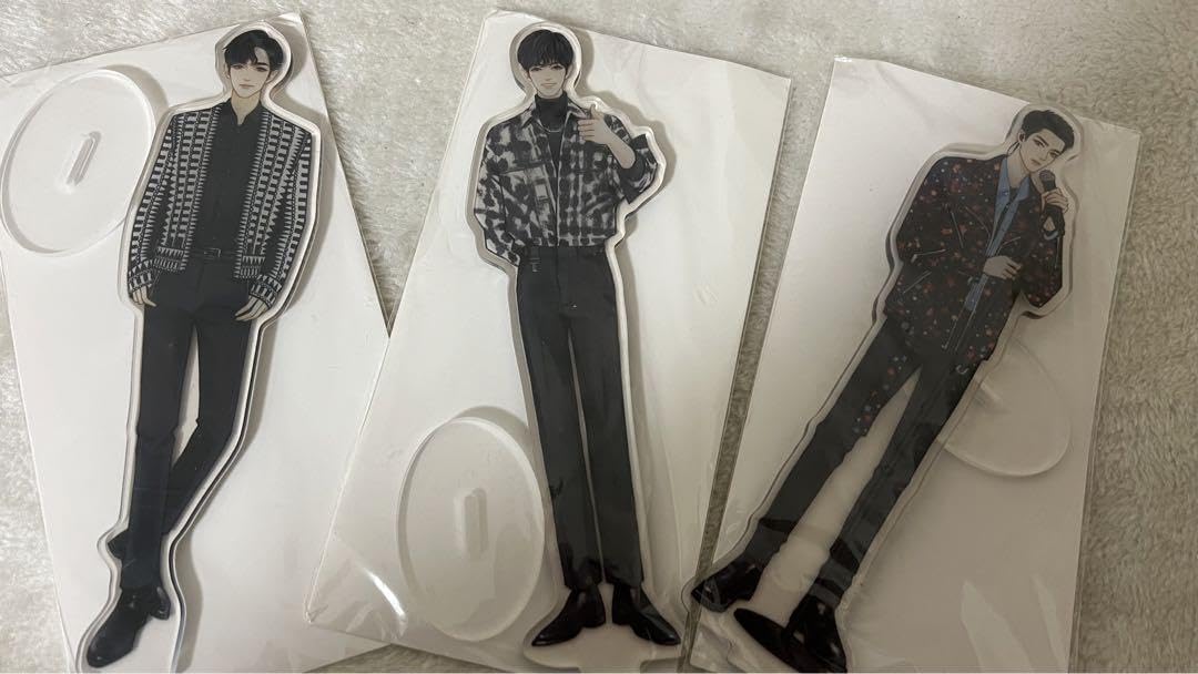 Xiaoh Acrylic Stand 3-Piece Set